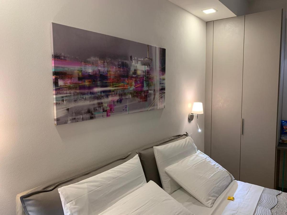 B&B Galleria Cavour Болоня Екстериор снимка