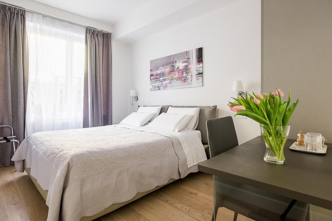 B&B Galleria Cavour Болоня Екстериор снимка